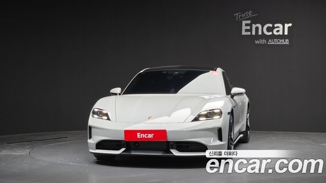 Porsche Taycan Base - фото 2