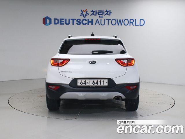 Kia Stonic 1.4 Prestige - фото 3