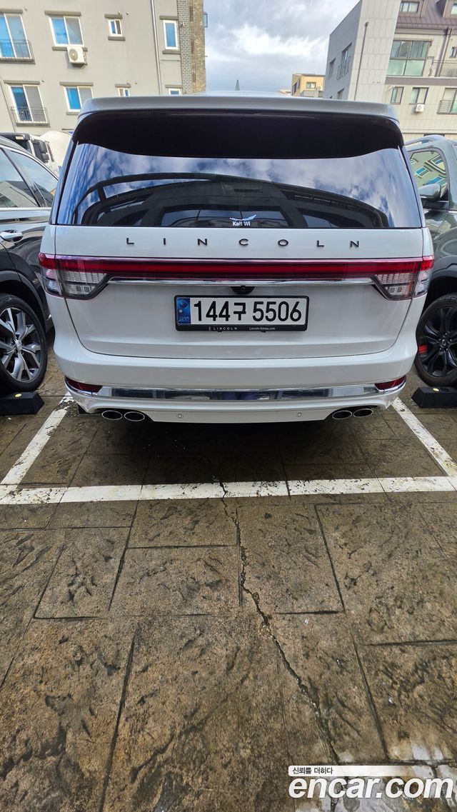Lincoln Aviator 2-го поколения 3.0 Black Label AWD - фото 3