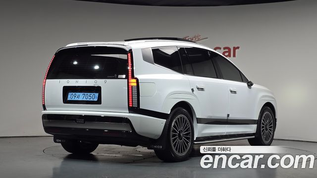 Hyundai Ioniq9 Performance Type AWD 6-Seater Calligraphy - фото 0