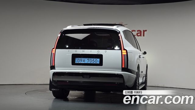 Hyundai Ioniq9 Performance Type AWD 6-Seater Calligraphy - фото 2
