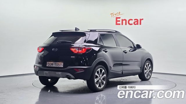Kia Stonic 1.0 Turbo Prestige - фото 1