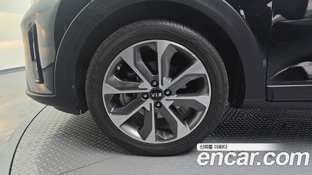 Kia Stonic 1.0 Turbo Prestige - фото 4