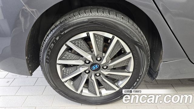 Hyundai Ioniq New Electric N - фото 4