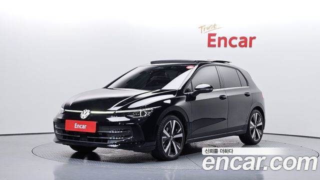 Volkswagen Golf 8-го поколения 2.0 TDI Prestige - фото 0