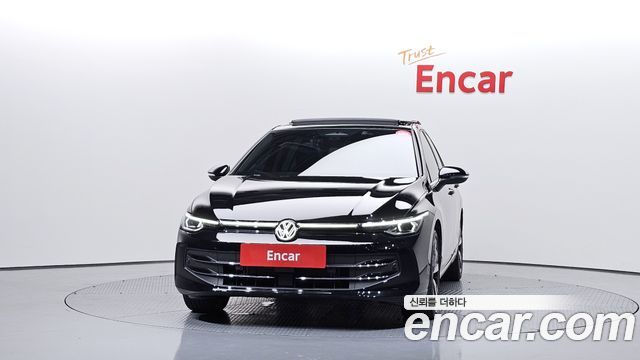 Volkswagen Golf 8-го поколения 2.0 TDI Prestige - фото 2