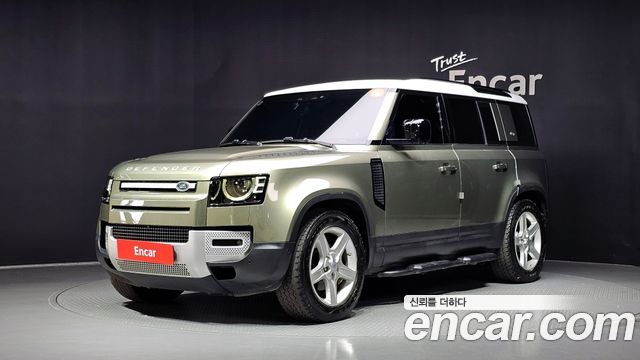 Land Rover Defender L663 110 D240 SE - фото 0