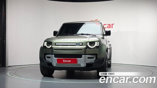 Land Rover Defender L663 110 D240 SE - фото 2