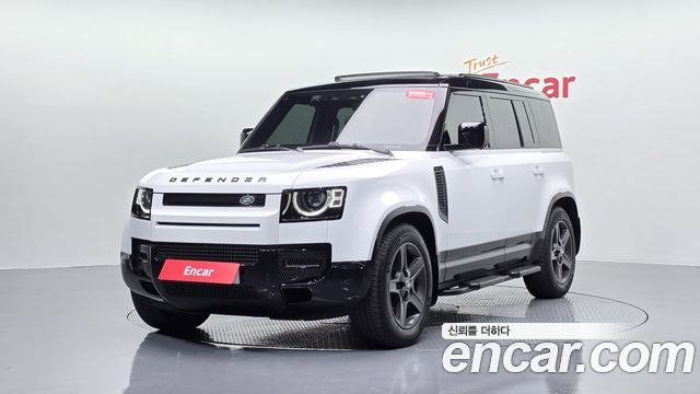 Land Rover Defender L663 110 P300 X-Dynamic SE - фото 0