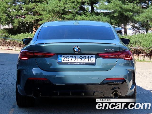 BMW 4 Series G22 420i M Sport Pro Coupe - фото 3