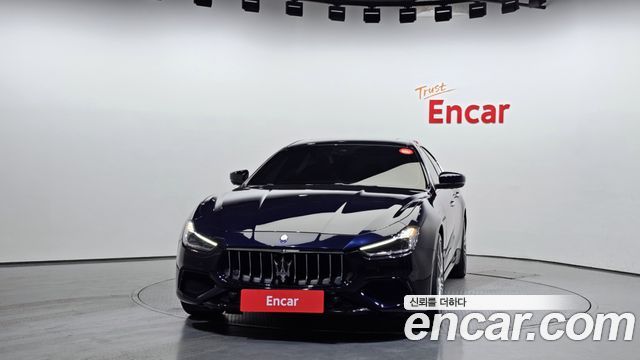 Maserati Ghibli 3.0S Q4 GranSport 3rd - фото 2