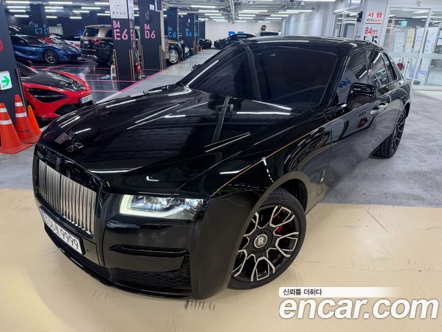 Rolls-Royce Ghost 2-го поколения 6.7 V12 Black Badge - фото 1