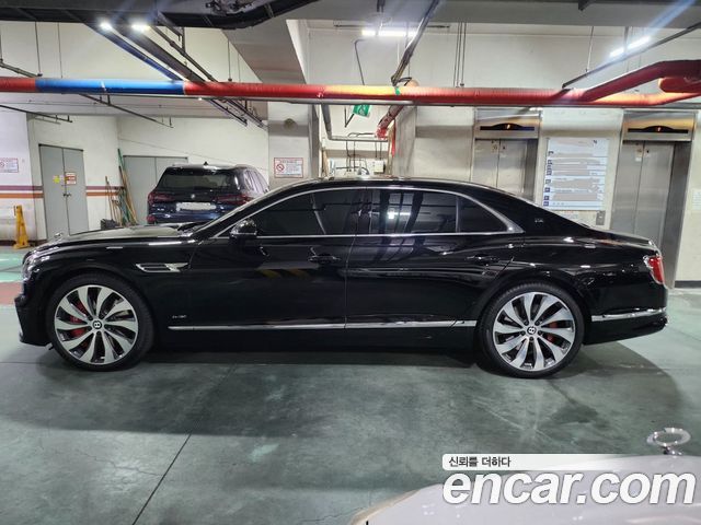 Bentley Flying Spur 3-го поколения 6.0 - фото 1