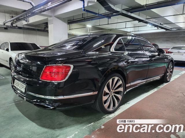 Bentley Flying Spur 3-го поколения 6.0 - фото 4