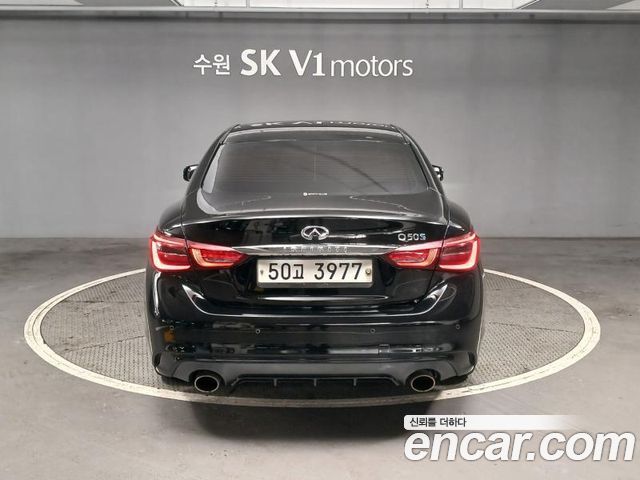 Infiniti Q50 3.5 Blue Sport Sensory - фото 1