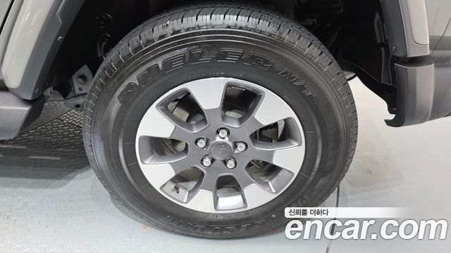 Jeep Wrangler JL 2.0 Overland Power Top 4Door - фото 3