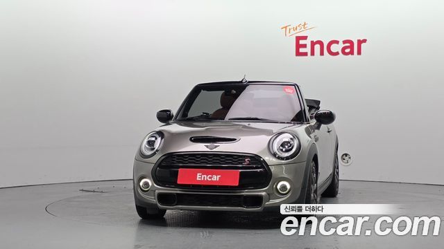 Mini Cooper Convertible Standard 3rd - фото 2