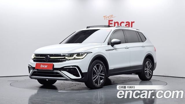 Volkswagen Tiguan 2.0 TSI Prestige - фото 0