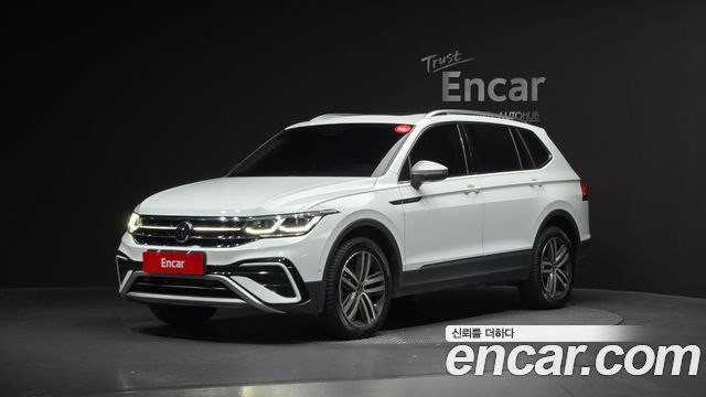 Volkswagen Tiguan 2.0 TSI Prestige - фото 0