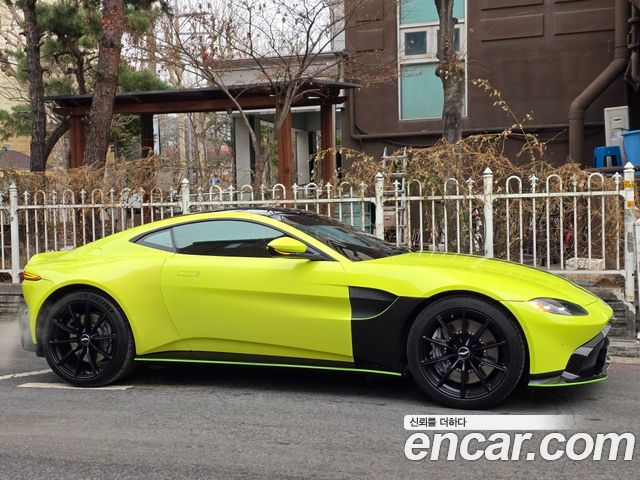 Aston Martin Vantage 2-го поколения 4.0 V8 Coupe - фото 2