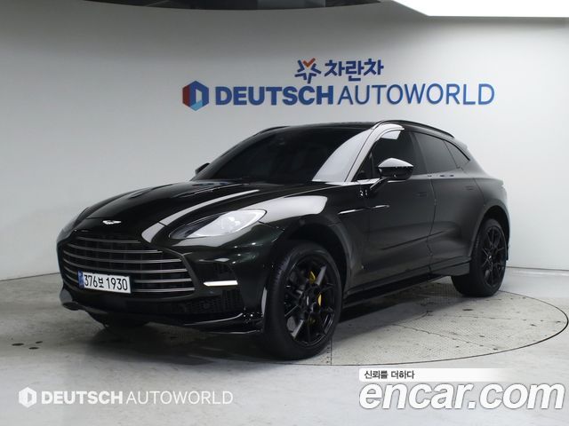 Aston Martin DBX 4.0 V8 707 - фото 0