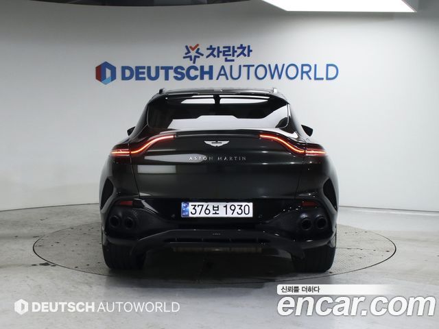 Aston Martin DBX 4.0 V8 707 - фото 3