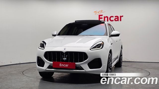 Maserati Grecale 2.0 AWD GT - фото 2