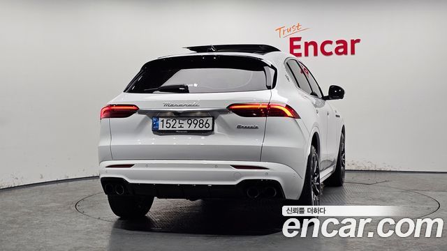 Maserati Grecale 2.0 AWD GT - фото 3