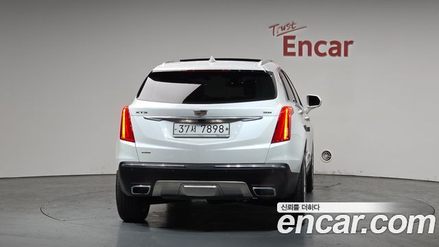 Cadillac XT5 3.6 Platinum - фото 2