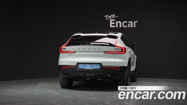 Volvo C40 Twin Ultimate - фото 3