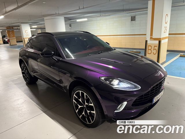 Aston Martin DBX 4.0 V8 - фото 2