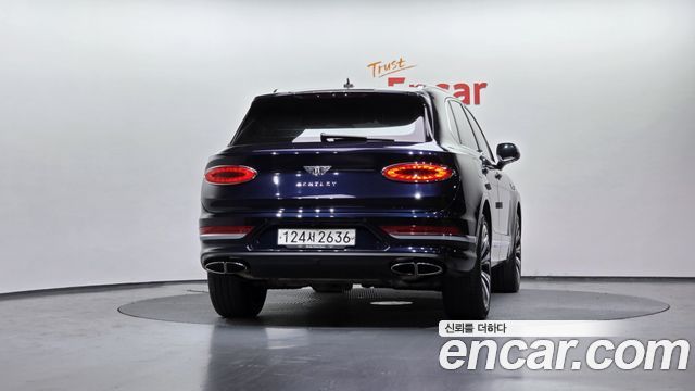Bentley Bentayga 4.0 V8 Azure - фото 3