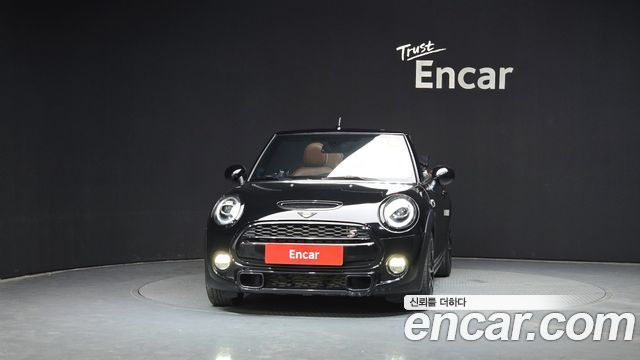 Mini Cooper Convertible Standard 3rd - фото 2
