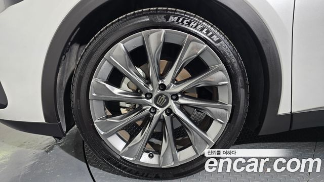 Toyota Crown 2.5 4WD Hybrid - фото 4