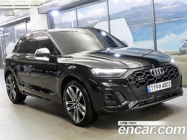 Audi SQ5 FY 3.0 TFSI Quattro - фото 0