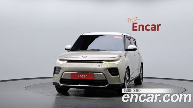 Kia Soul EV Noblesse - фото 1
