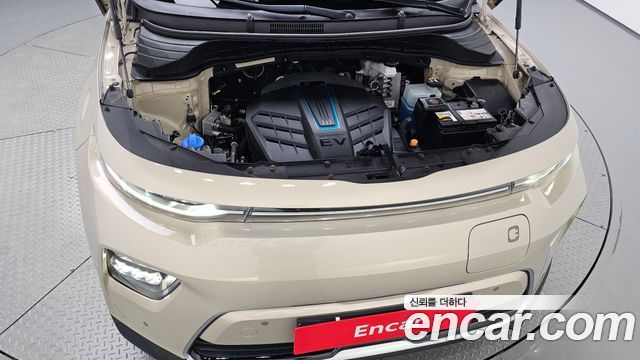 Kia Soul EV Noblesse - фото 4
