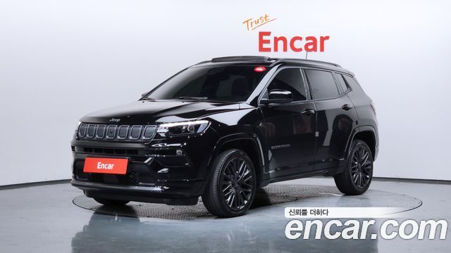 Jeep Compass 2-го поколения S2.4 AWD - фото 0