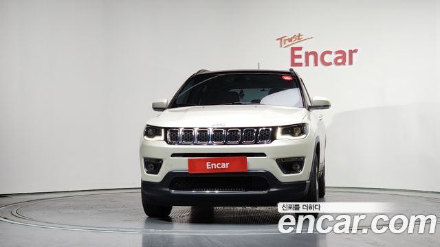 Jeep Compass 2-го поколения 2.4 Limitied AWD - фото 2