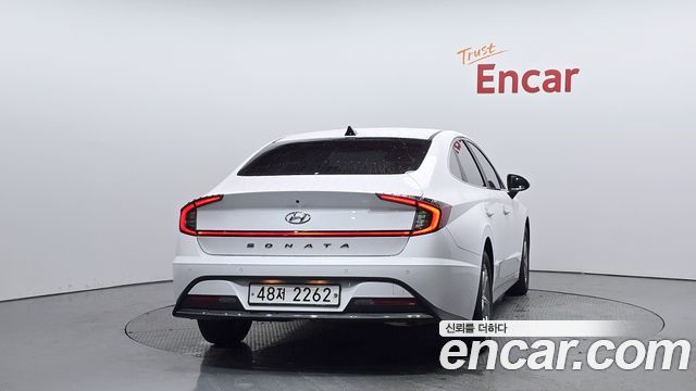Hyundai Sonata DN8 2.0 Premium - фото 2