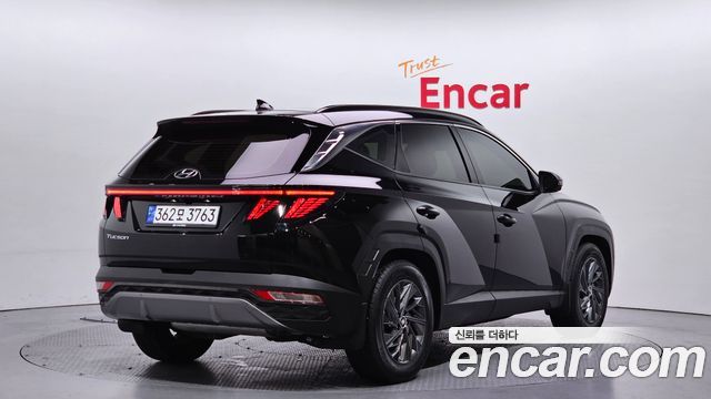 Hyundai Tucson NX4, гибрид Inspiration 2WD - фото 1