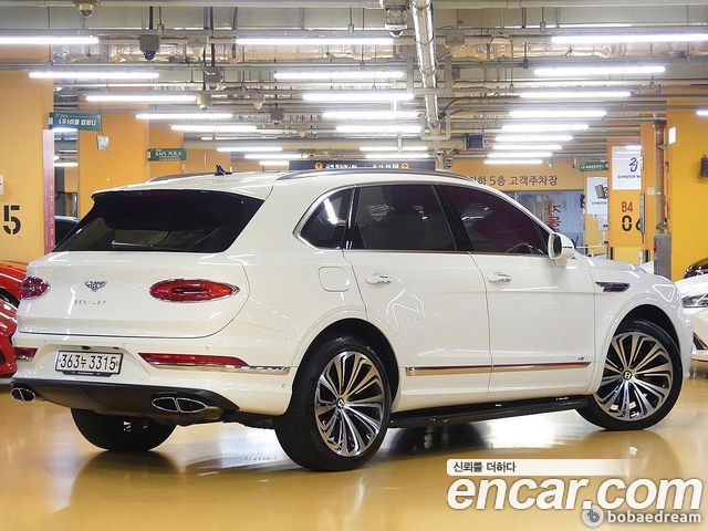 Bentley Bentayga 4.0 V8 - фото 2