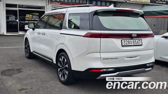 Kia Carnival 4-го поколения 9-Seater Noblesse - фото 3