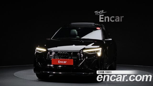Audi e-tron 55 Quattro Sportback - фото 2