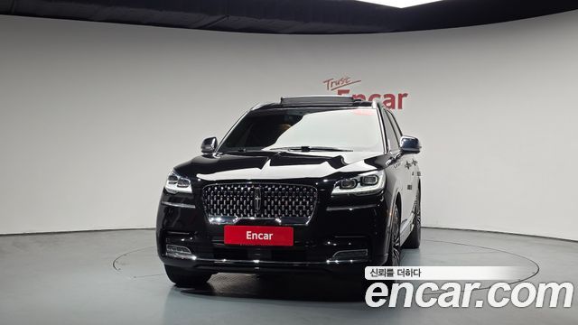 Lincoln Aviator 2-го поколения 3.0 Black Label AWD - фото 1