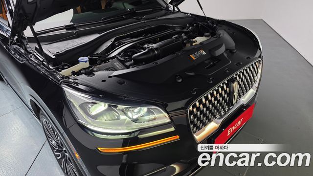 Lincoln Aviator 2-го поколения 3.0 Black Label AWD - фото 4