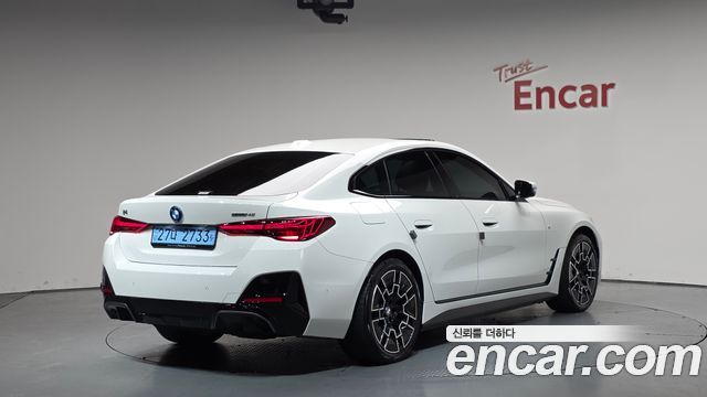 BMW i4 eDrive40 M Sports - фото 0
