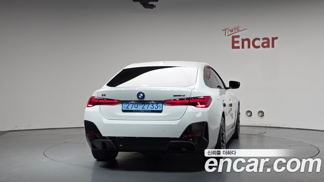 BMW i4 eDrive40 M Sports - фото 2