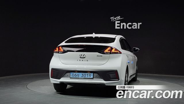 Hyundai Ioniq Новый Q - фото 3