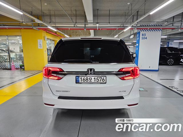 Honda Odyssey 3.5 5th - фото 3